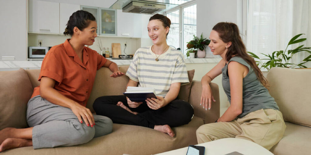 women coliving homes